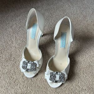 Betsey Johnson White Heels with Rhinestone Buckle